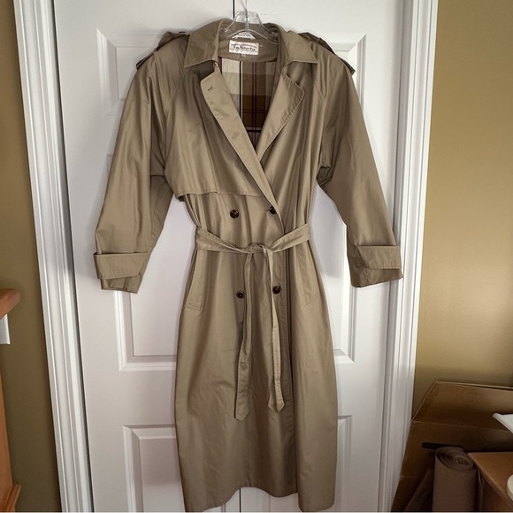 Talbots Trench Coat Womens Beige SZ 10   DoubleBreasted Waist Belt Plaid Lining‎ - Picture 1 of 9